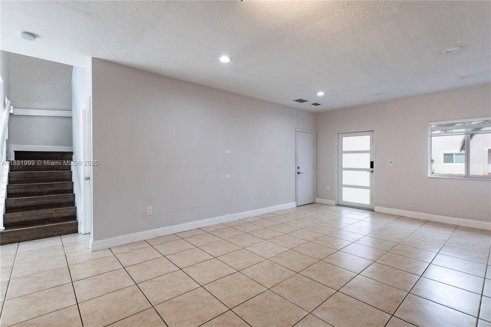 Miami, FL 33186,14235 SW 133rd Ct