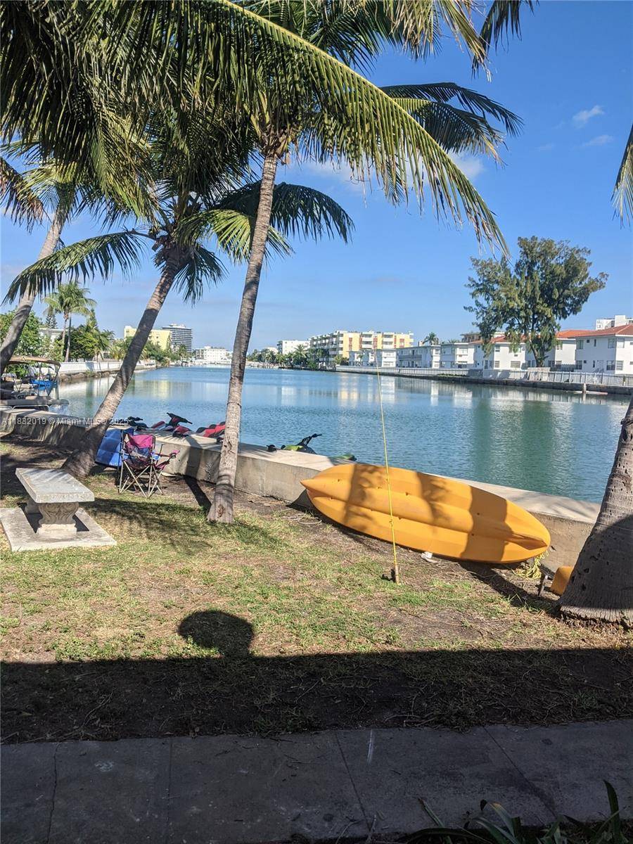 7731 Hawthorne Ave (Waterfront) #1, Miami Beach, FL 33141