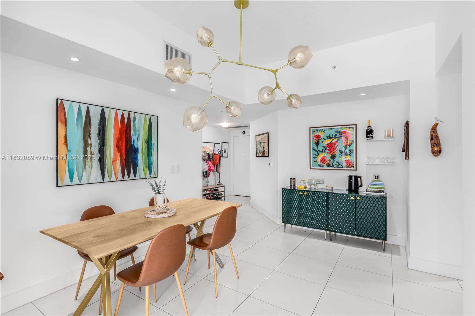 Miami Beach, FL 33140,5970 Indian Creek Dr #502