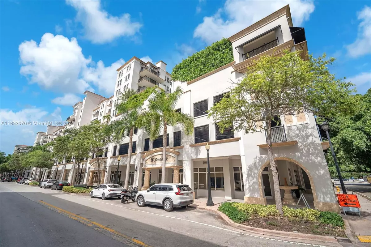 Coral Gables, FL 33146,4100 Salzedo St #519