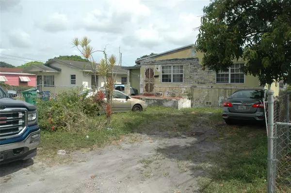Miami, FL 33147,2121 NW 64th St