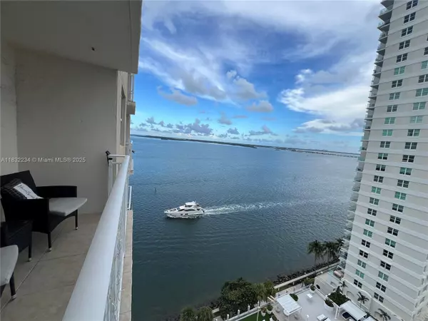Miami, FL 33131,770 Claughton Island Dr #1812
