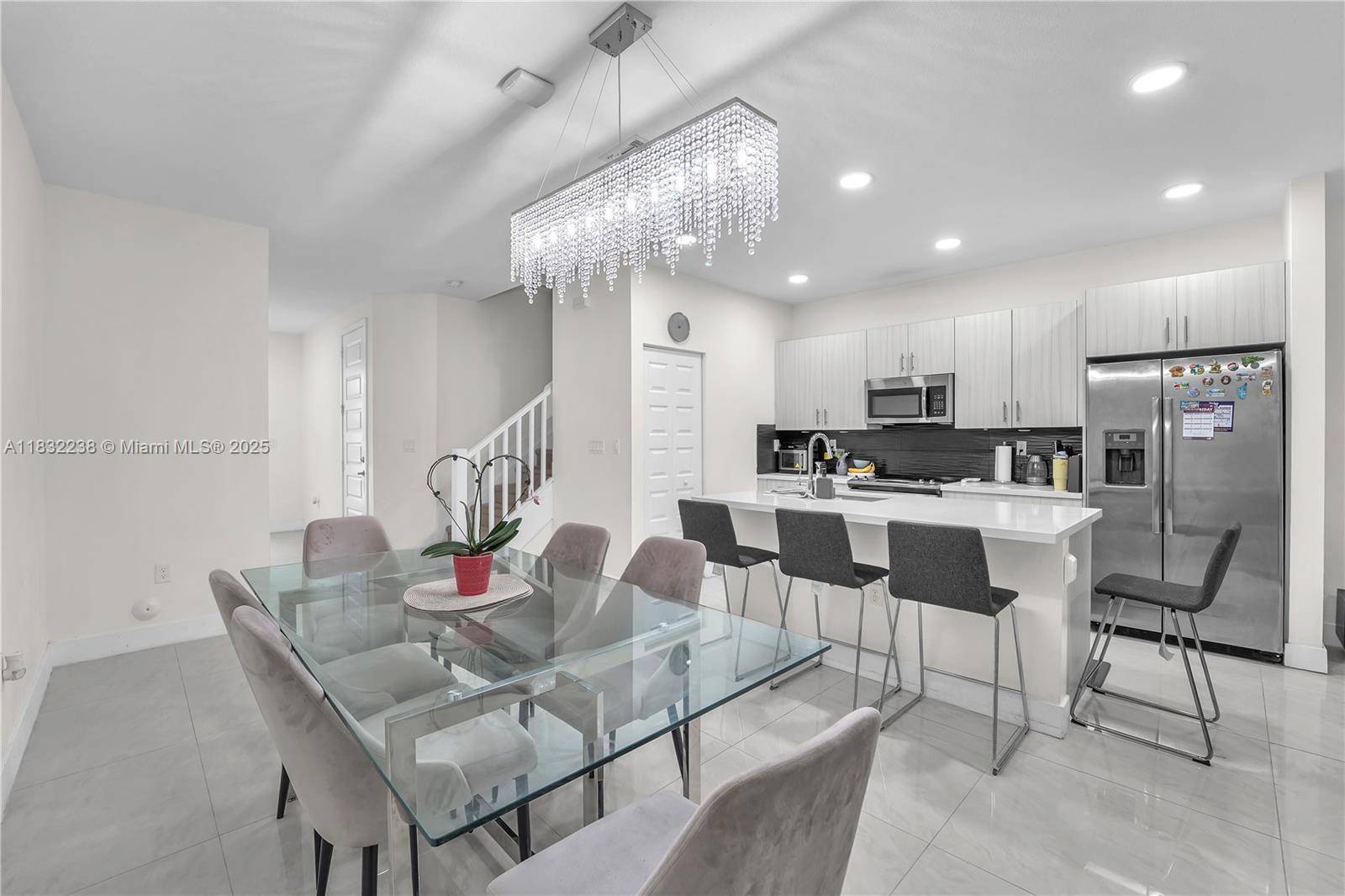 Miami Lakes, FL 33018,15850 NW 91st Ct #15850