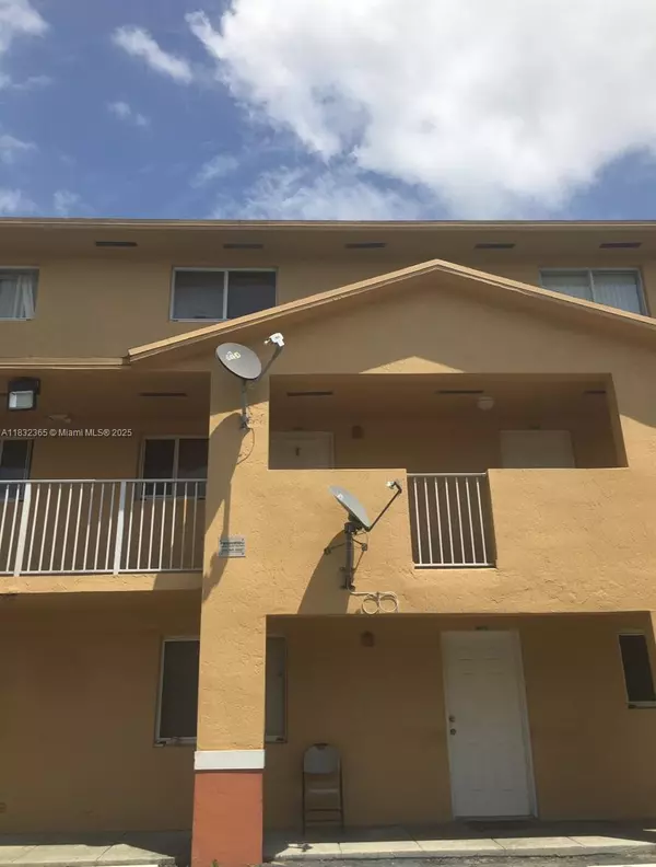 7935 W 30th Ct #205, Hialeah, FL 33018