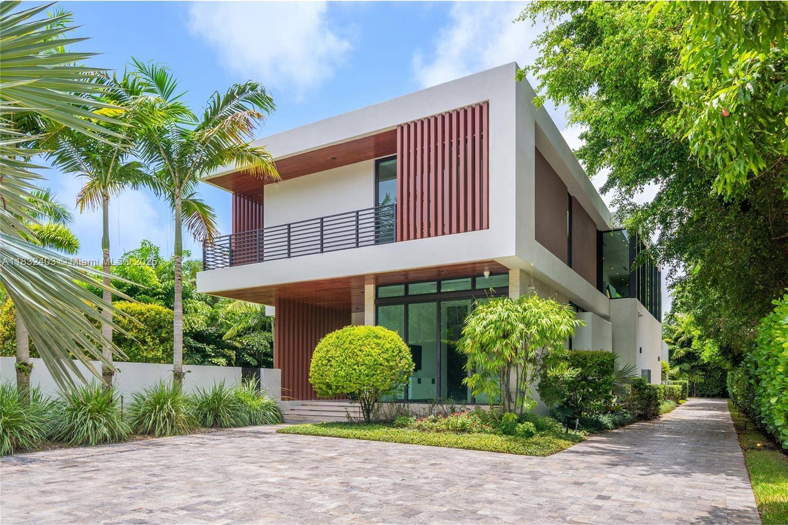 Miami, FL 33143,7610 SW 48th Ct