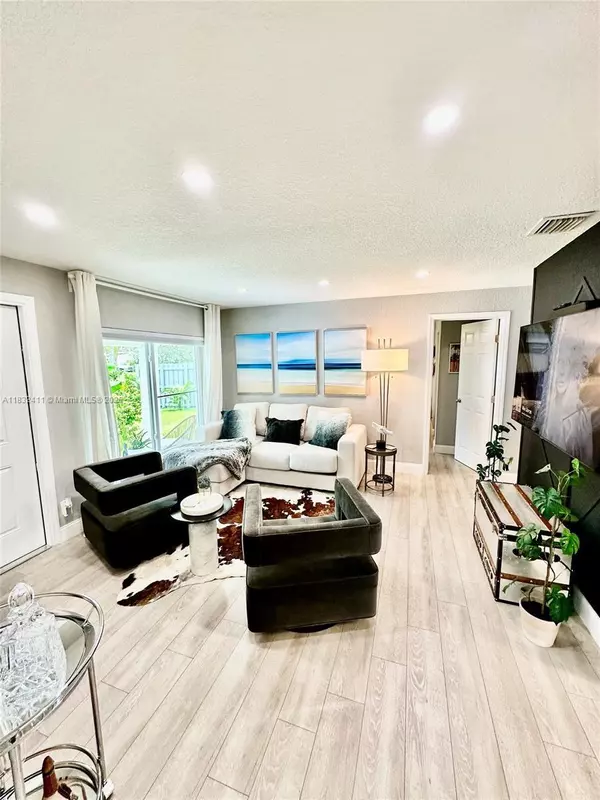Oakland Park, FL 33309,5365 N Andrews Ave #0