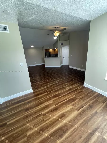 1401 Village Blvd #421, West Palm Beach, FL 33409