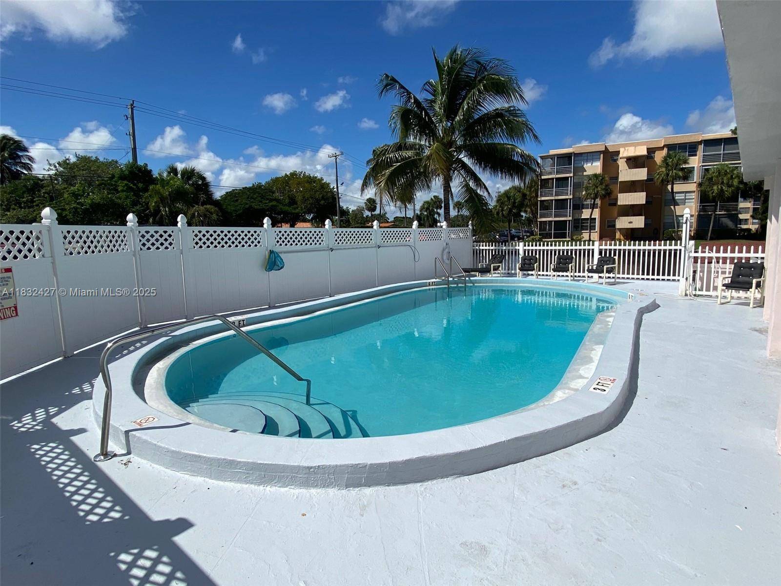 Hollywood, FL 33020,2775 Taft St #307