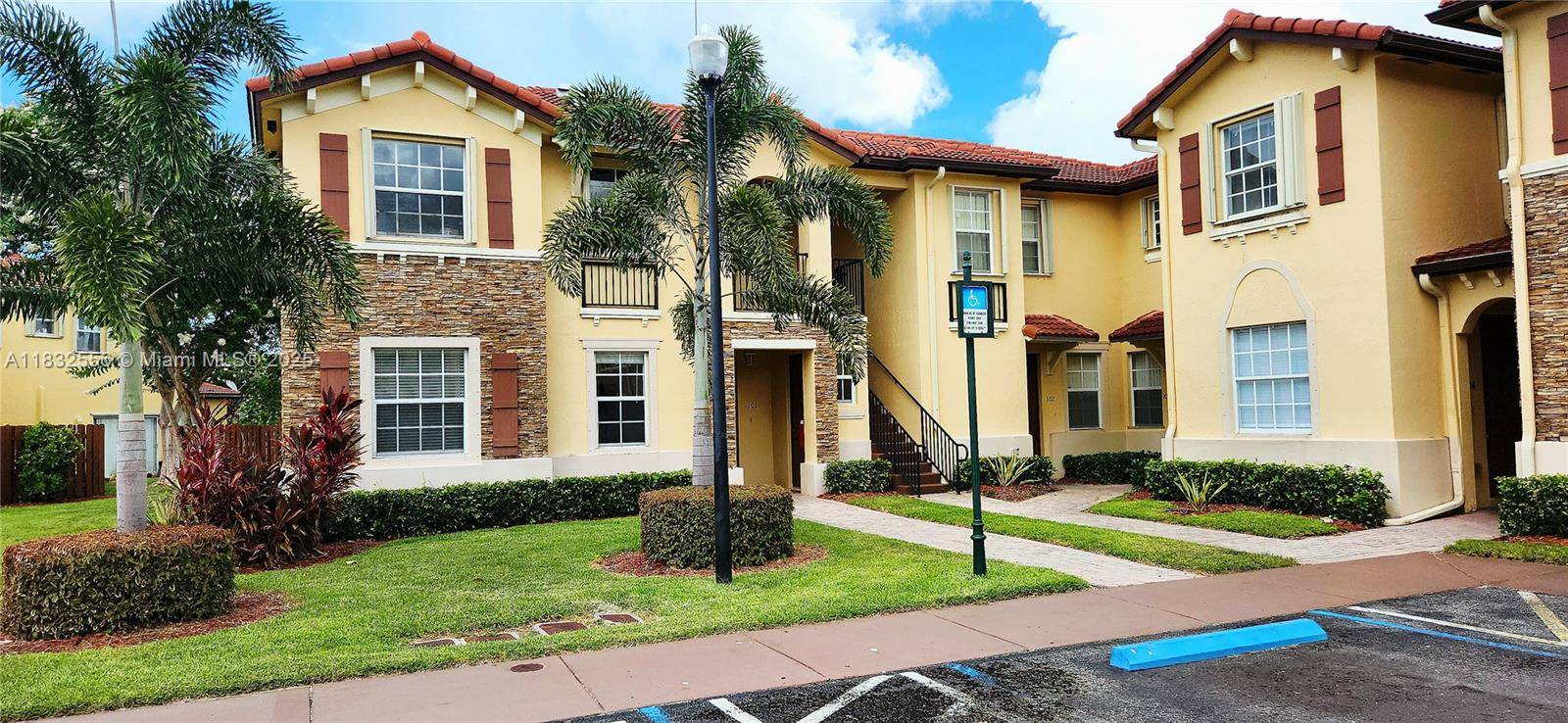 3350 NE 13th Cir Dr #101-21, Homestead, FL 33033