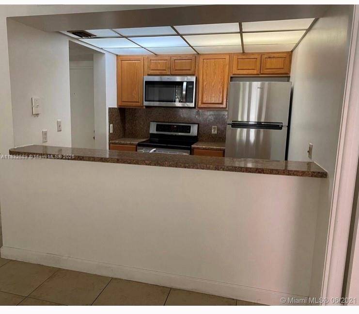 8100 Geneva Ct #339, Doral, FL 33166