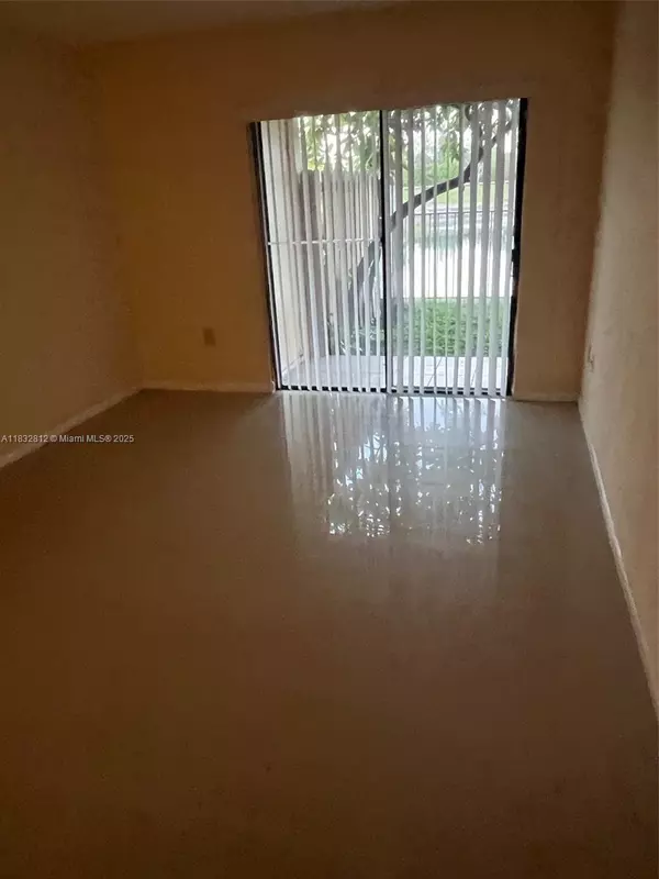 Fort Lauderdale, FL 33309,5200 NW 31st Ave #23