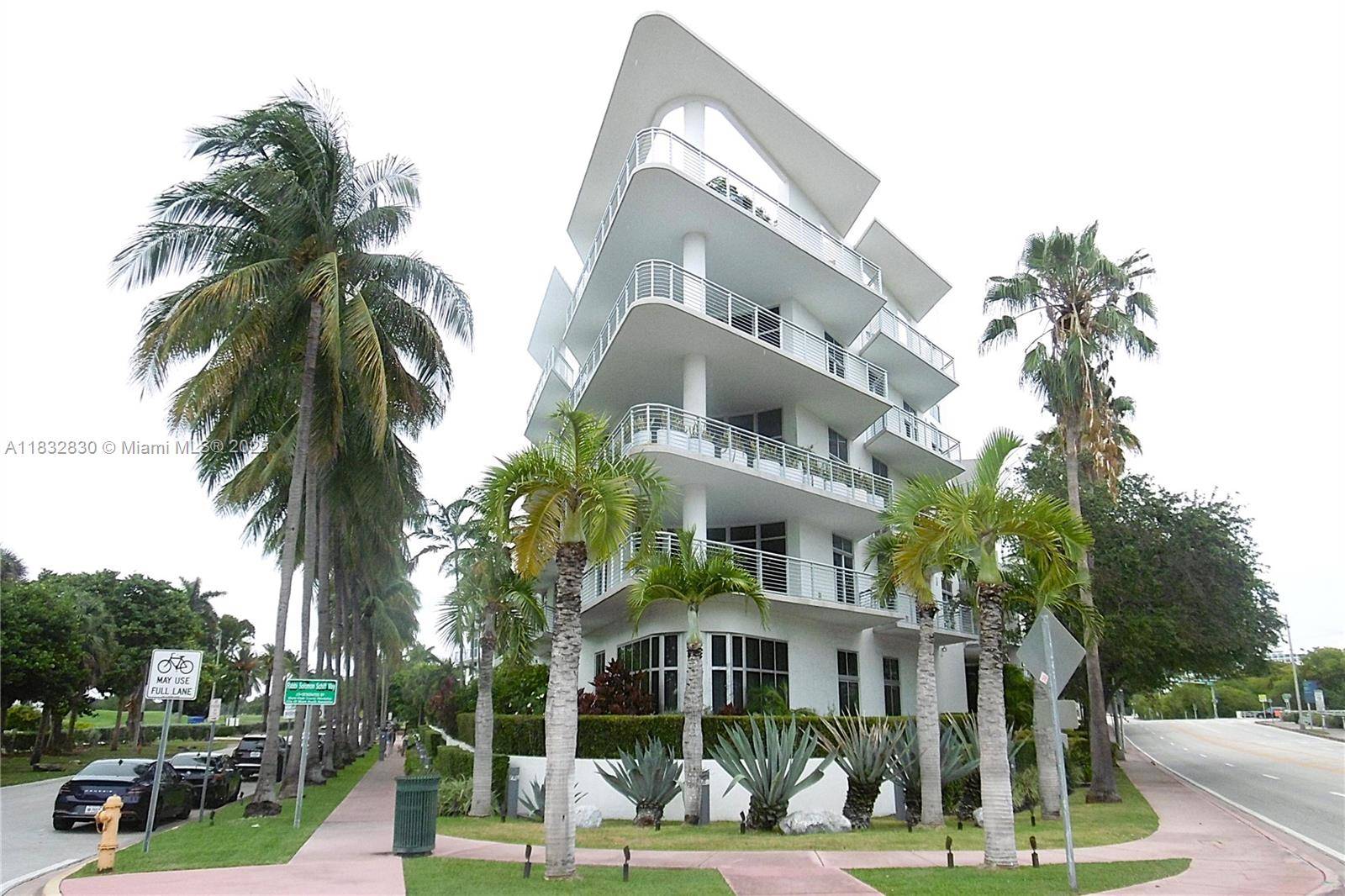 2001 Meridian Ave #525+DEN, Miami Beach, FL 33139