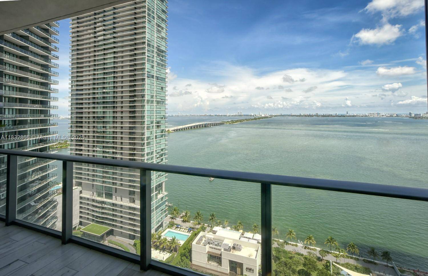 480 NE 31st St #3205, Miami, FL 33137