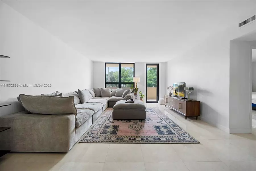10185 Collins Ave #306, Bal Harbour, FL 33154