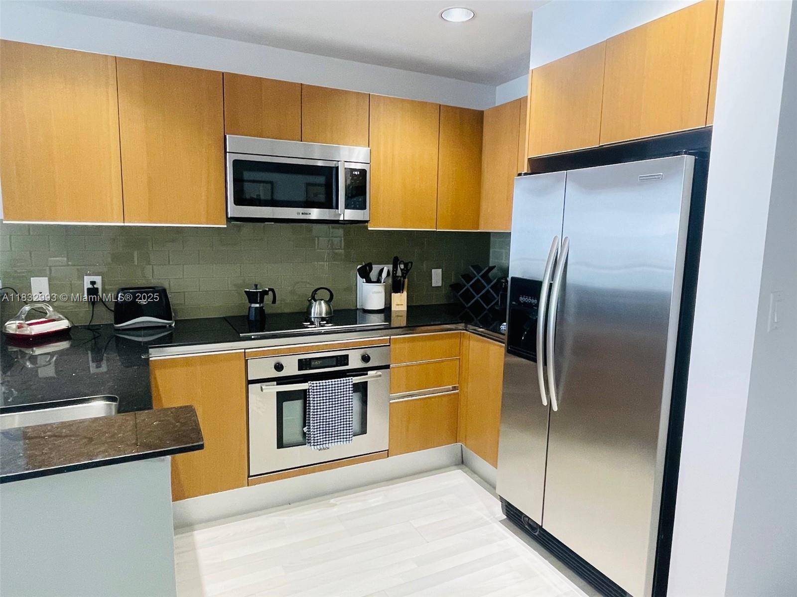 Miami, FL 33131,1060 Brickell Ave #3315