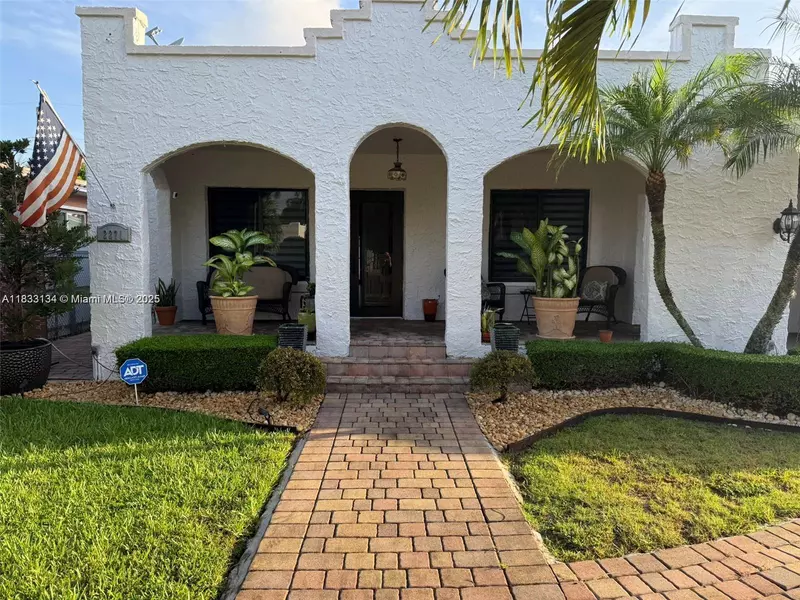 2271 SW 25th #2271, Miami, FL 33133