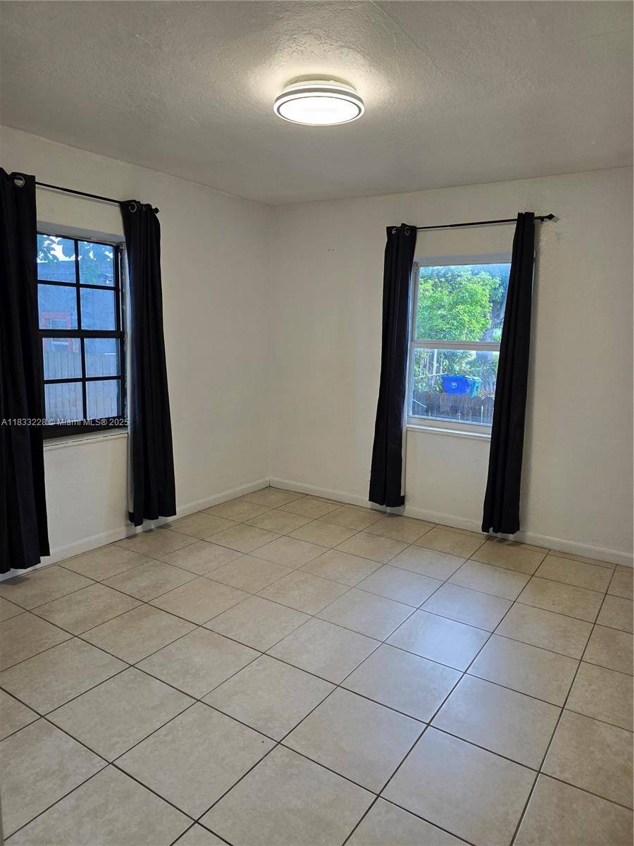 Miami, FL 33150,6912 NW 5th Pl #0