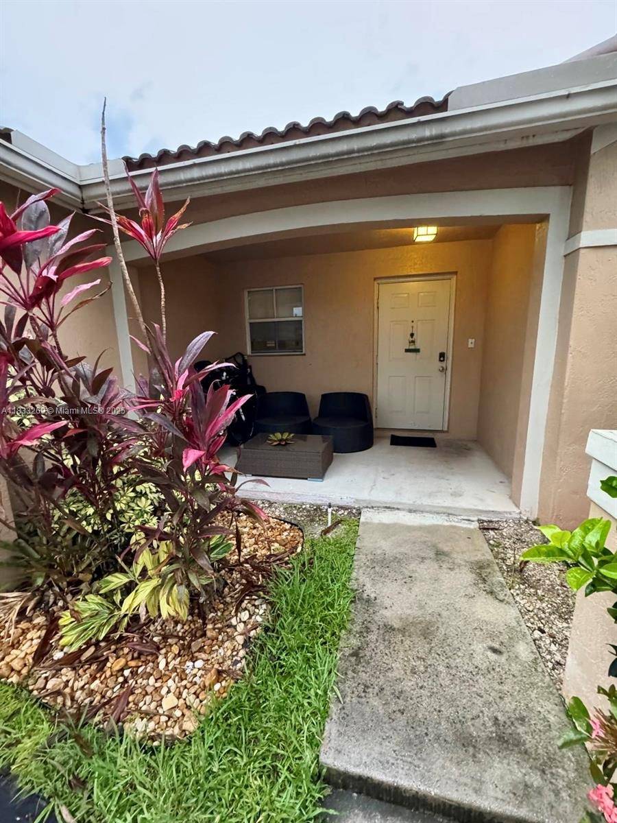 Weston, FL 33327,1631 Orion Ln #1