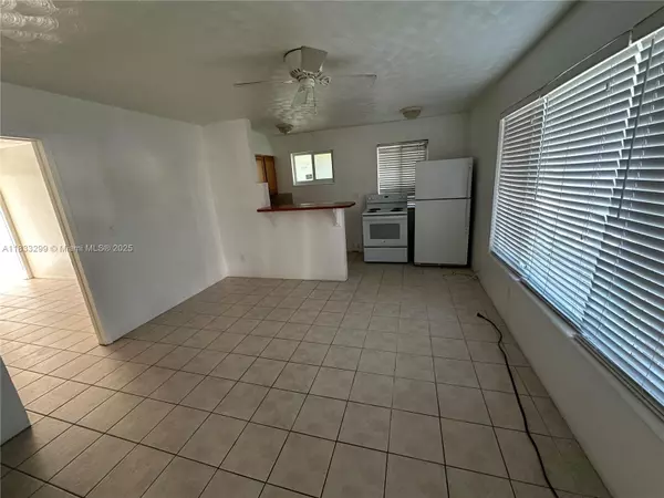 Fort Lauderdale, FL 33304,610 NE 12th Ave #1