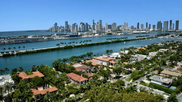 Miami Beach, FL 33139,198 Palm Ave