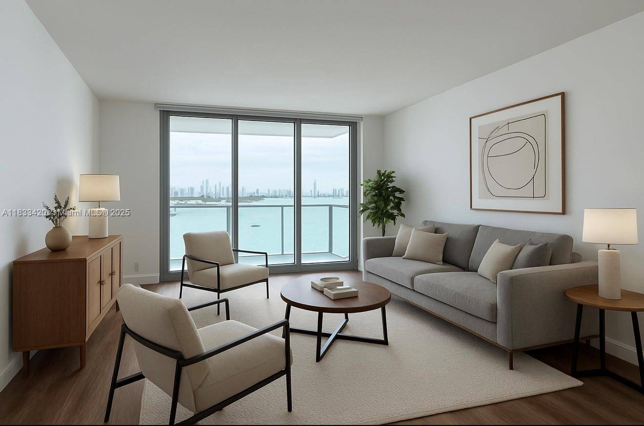 Miami Beach, FL 33139,1000 West Ave #520
