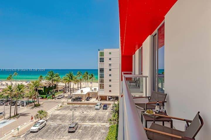 Hollywood, FL 33019,777 N Ocean Dr #N401