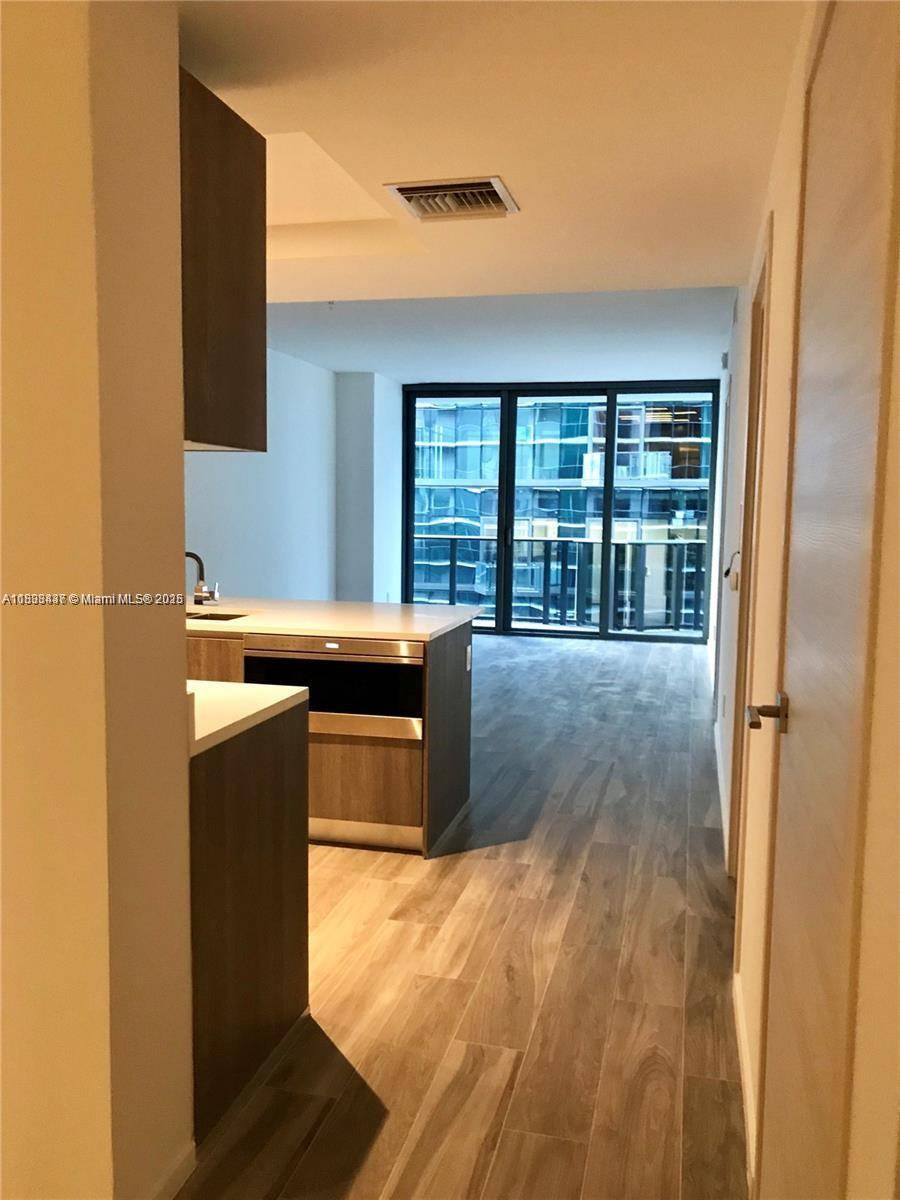 Miami, FL 33130,801 S MIAMI AVE #4107