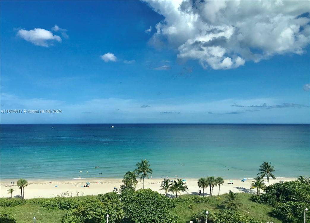 Hollywood, FL 33019,1201 S Ocean Dr #318S