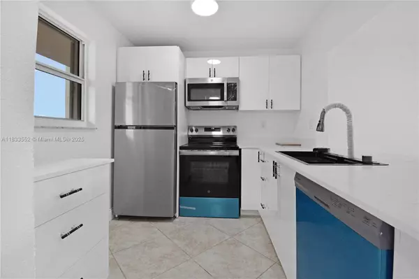 Pompano Beach, FL 33062,1391 S Ocean Blvd #704