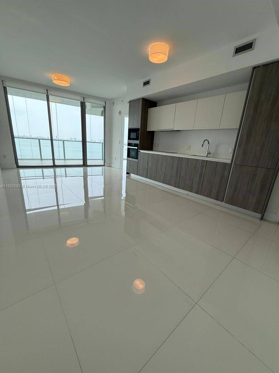 Miami, FL 33137,2900 NE 7th Ave #1606