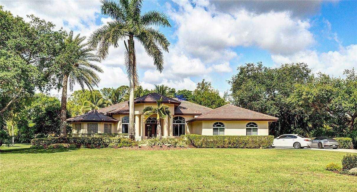 6807 NW 66th Way, Parkland, FL 33067