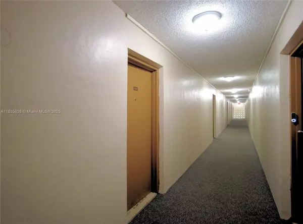 14311 N Kendall Dr #301A, Miami, FL 33186