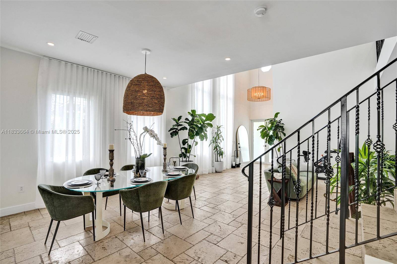Miami, FL 33134,2851 SW 38th Ct #2853