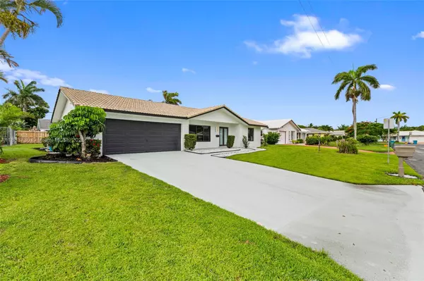1340 SW 27th Pl, Boynton Beach, FL 33426