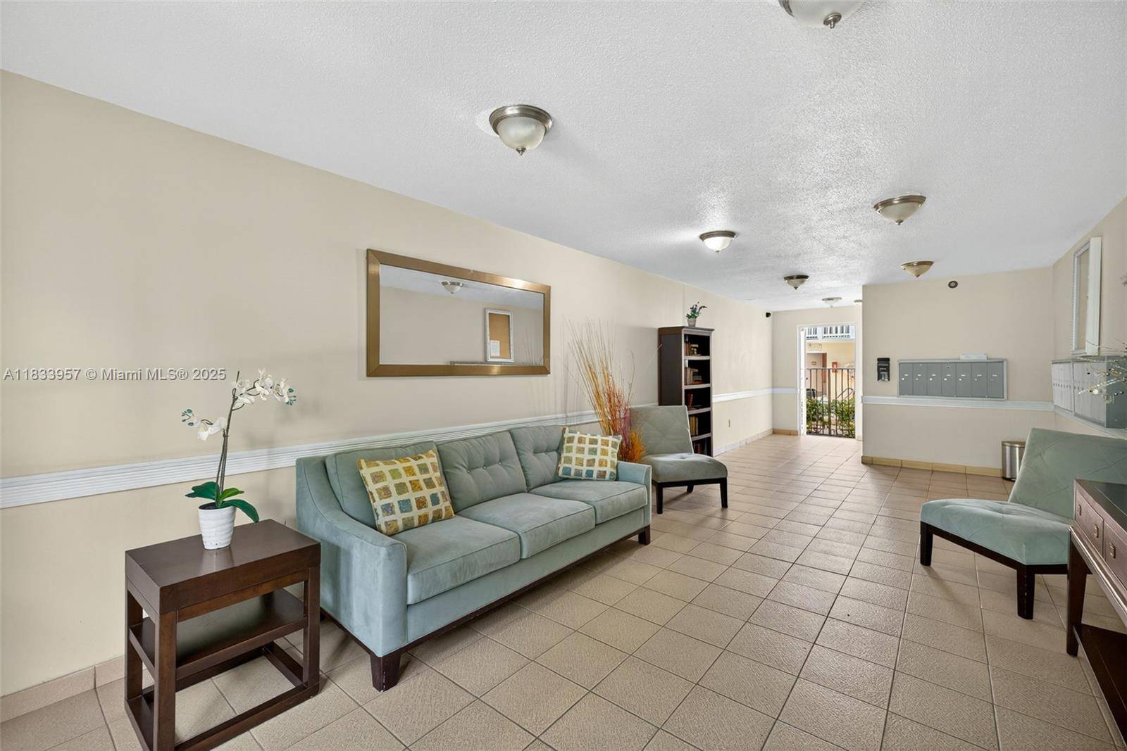 Miami Beach, FL 33139,1821 Jefferson Ave #202