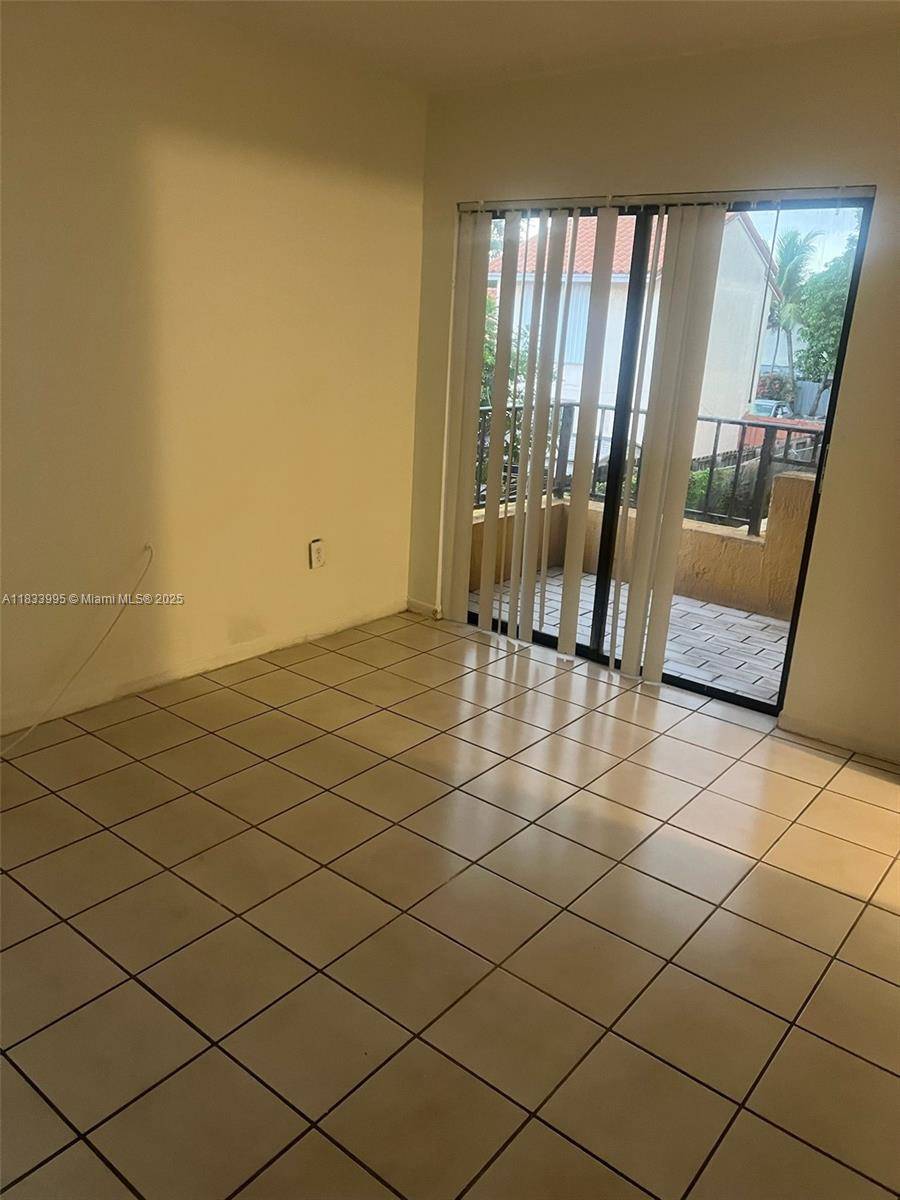 Sweetwater, FL 33172,500 NW 114th Ave #202