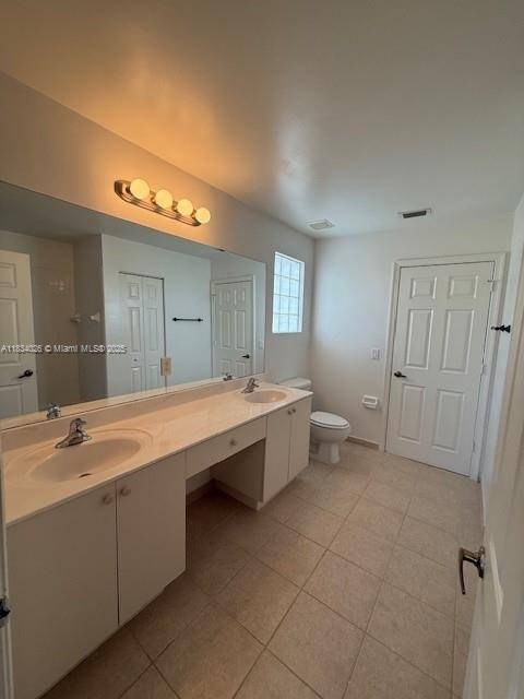 Palm Beach, FL 33413,6647 Adriatic Way