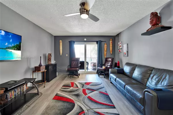 Pompano Beach, FL 33060,101 E Mcnab Rd #232