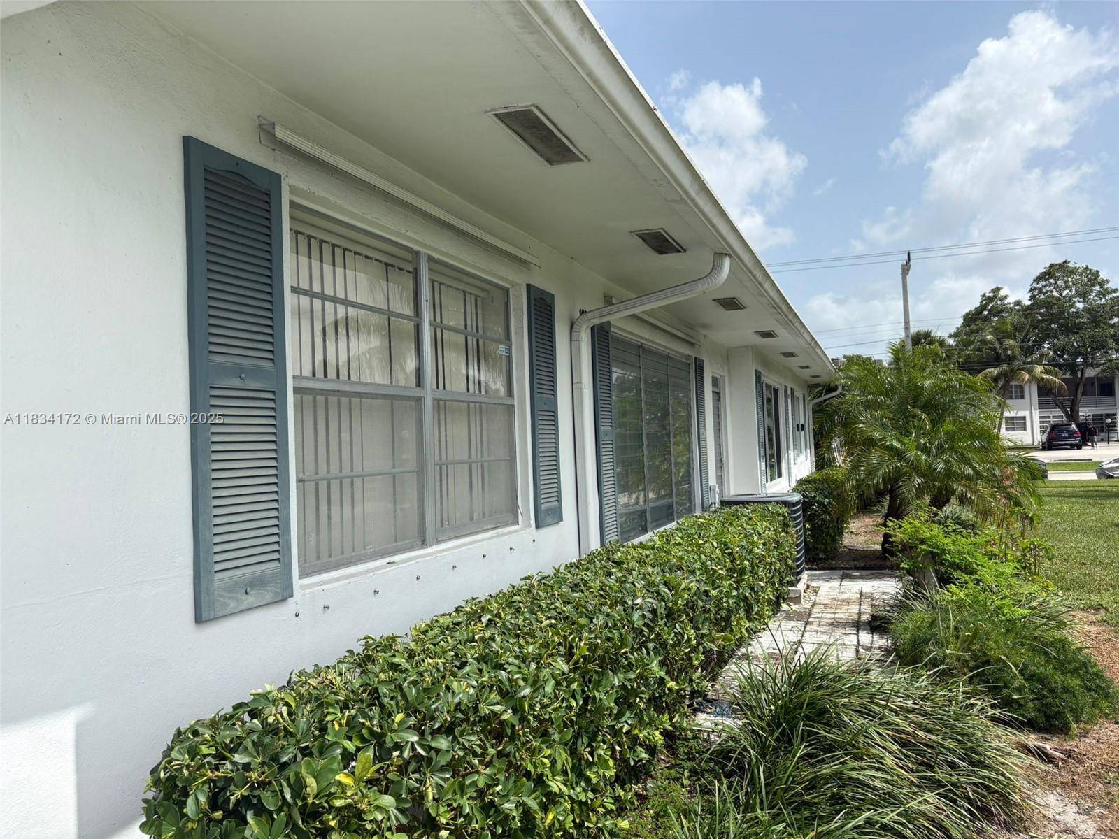 Margate, FL 33063,6540 Winfield Blvd #102