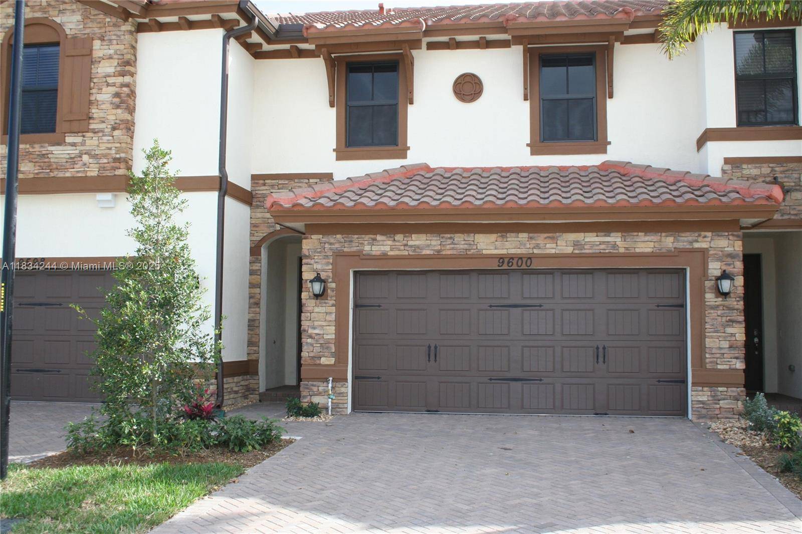 9600 N Town Parc Cir N, Parkland, FL 33076