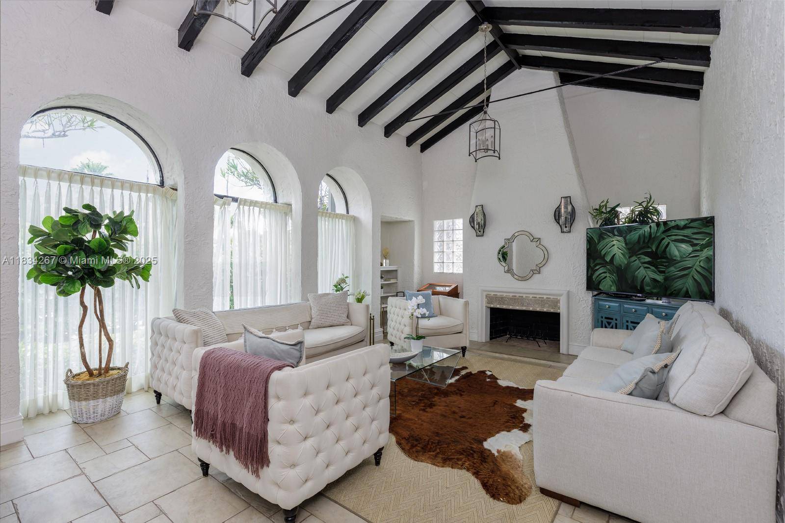 1134 Harrison St #1134, Hollywood, FL 33019