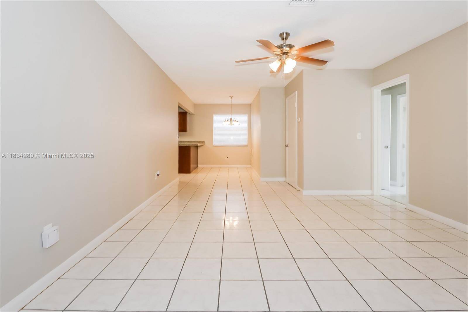 Lake Worth, FL 33460,617 S A St