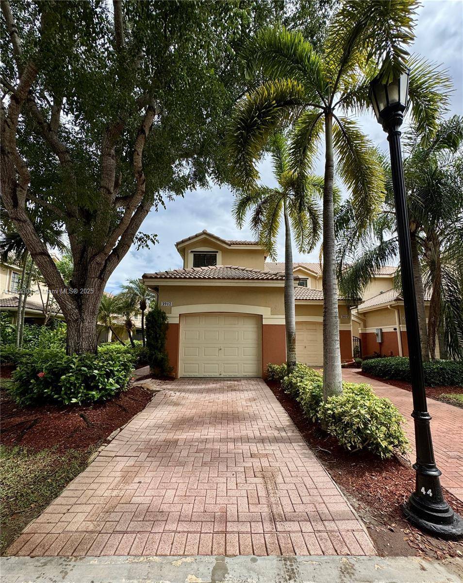 3912 Tree Top Dr #3912, Weston, FL 33332