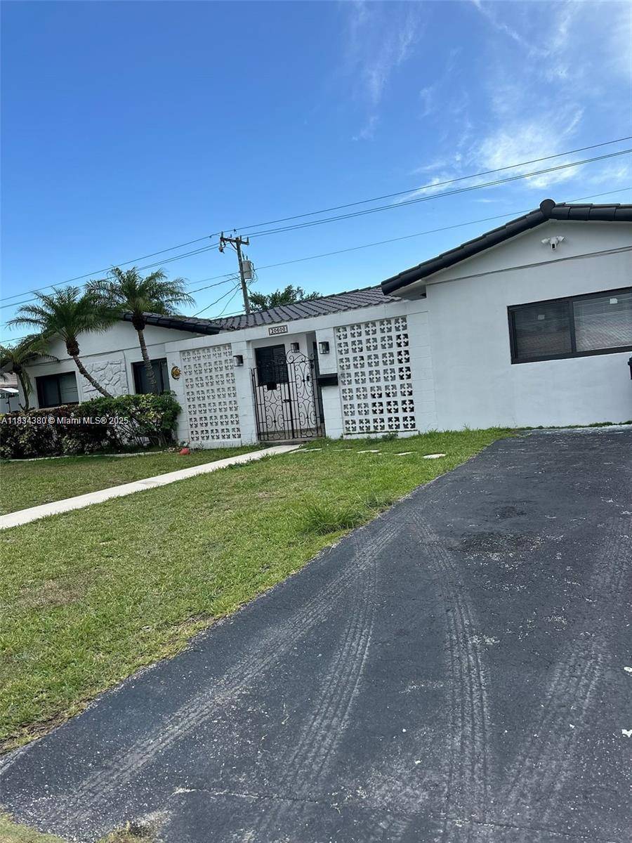 Miami, FL 33189,20600 SW 116th