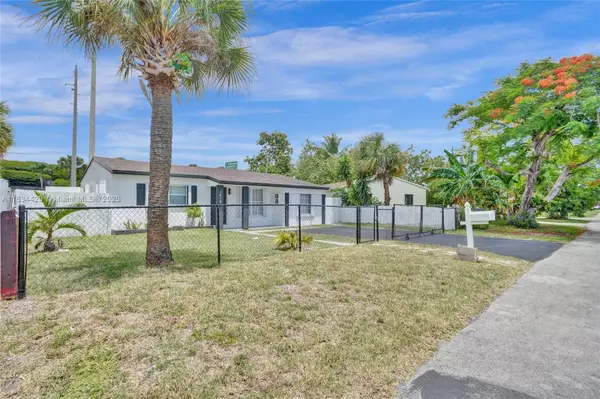 1610 S 29th Ave,  Hollywood,  FL 33020