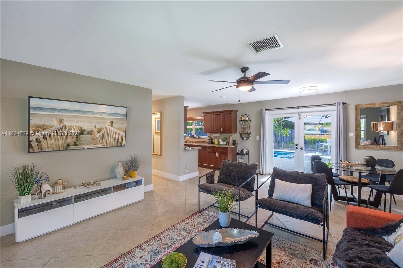505 SE 25th Ave #2, Pompano Beach, FL 33062