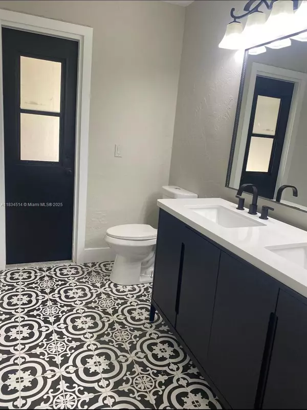 Coral Springs, FL 33067,8924 47th Ct