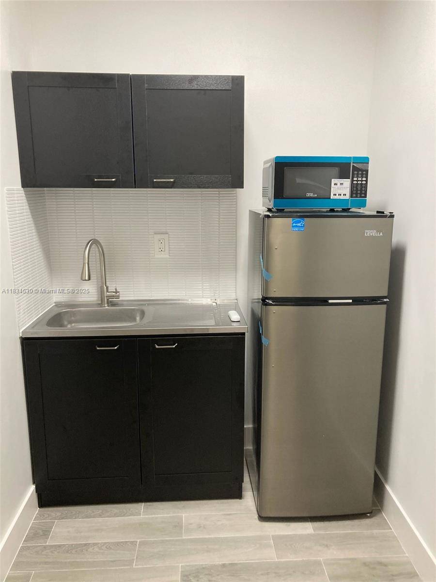 Miami, FL 33176,10325 SW 115th Ct #2
