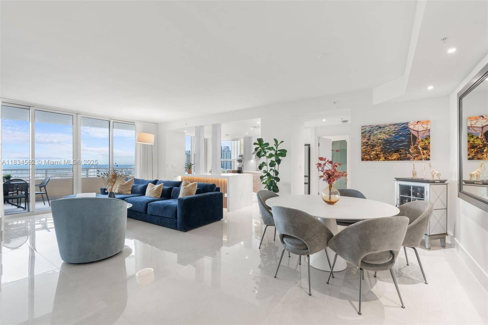 848 Brickell Key Dr #2705, Miami, FL 33131