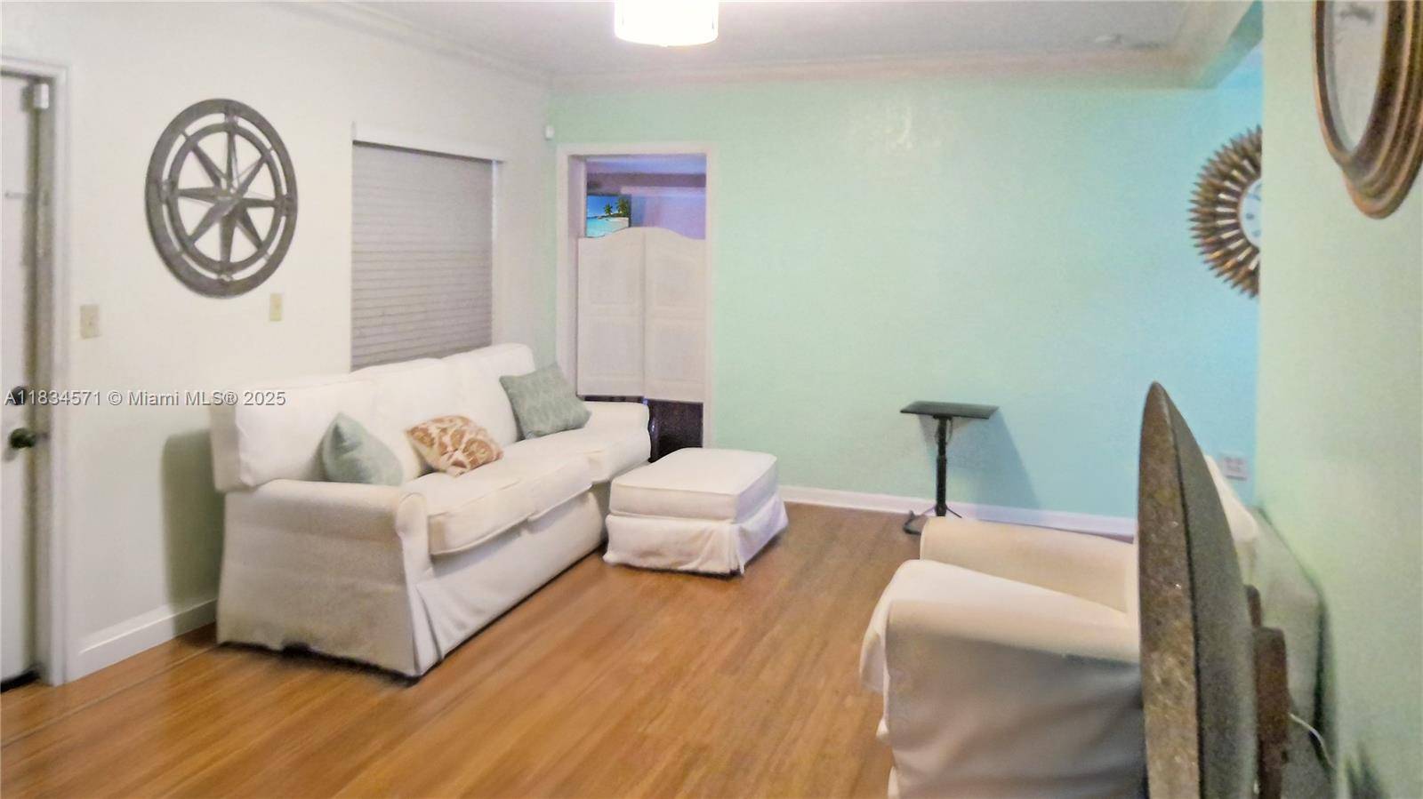 North Miami, FL 33161,841 NE 139th St